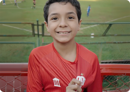 Jovem atleta em campo
